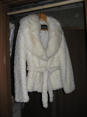 Daiktas Deveti, bet geros bukles drabuziai