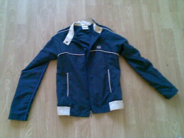 Daiktas firminis dzemperiukas