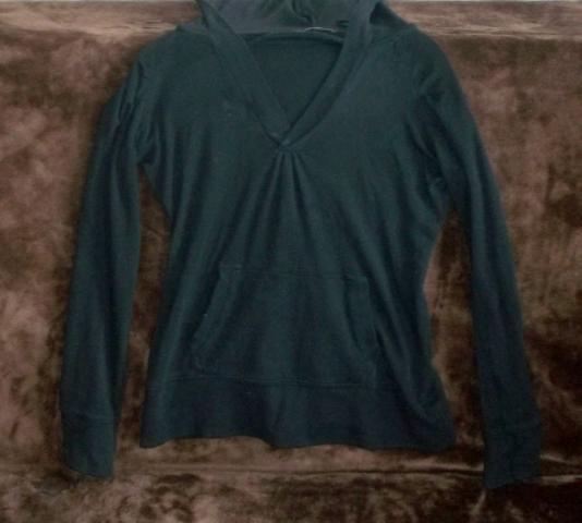 Daiktas juodas dzempukas