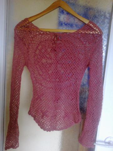 Daiktas ranku darbo megztinukas