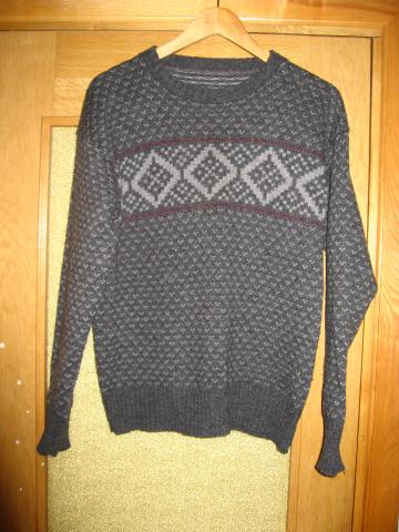 Daiktas vilnonis megztinis L