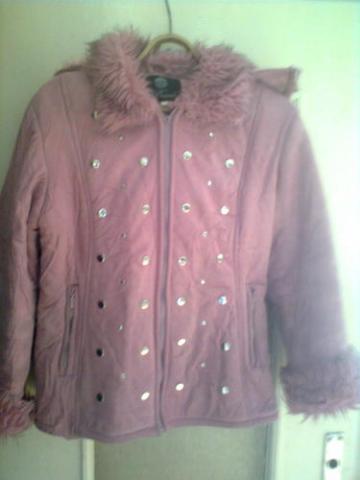 Daiktas Žieminis moteriškas paltas