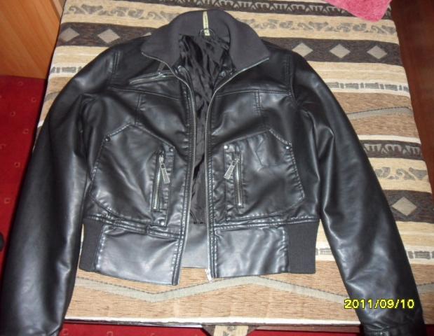 Daiktas Odinė striukė