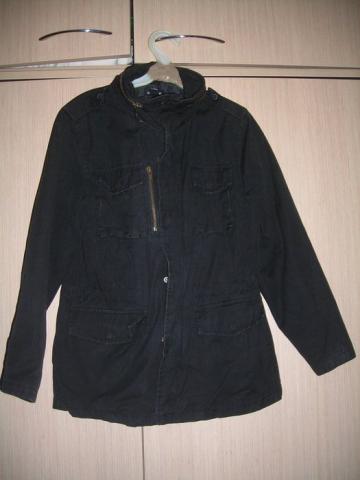 Daiktas juoda H&M striukyte mergaitei