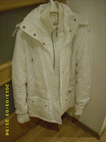 Daiktas Balta striukė