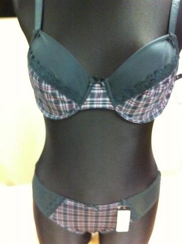 Daiktas Liemenele kelnaites