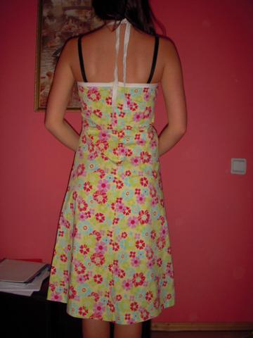 Daiktas geleta suknele s