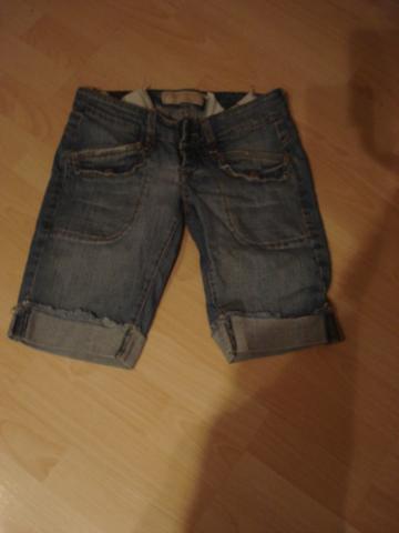 Daiktas Dzinsiniai sortai-bridzai