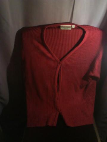 Daiktas raudonas megztukas M