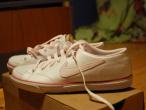 Daiktas NAUJI nike kedukai 38,5 dydzio