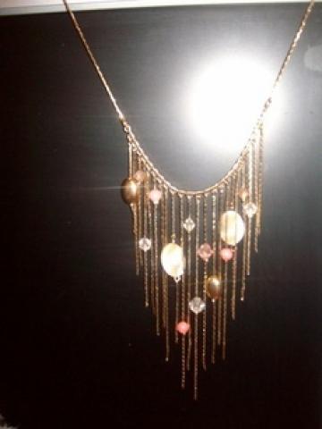 Daiktas kaklo papuosalas