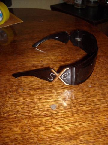 Daiktas akiniai nuo saules