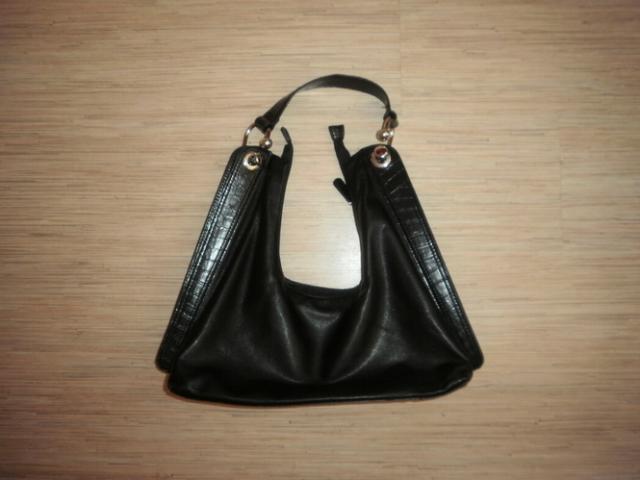 Daiktas juoda rankine