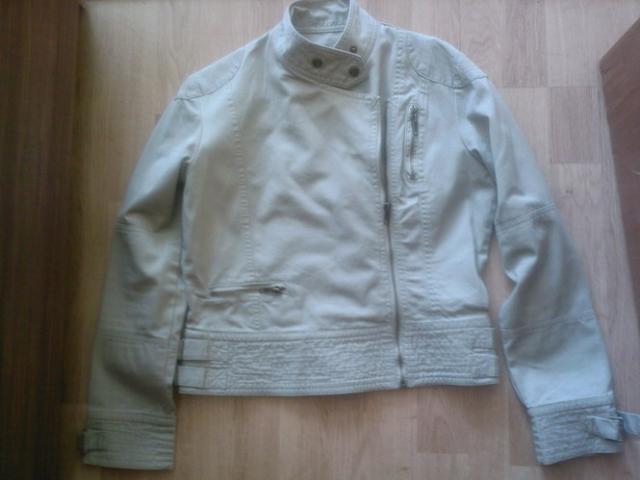 Daiktas Plona striukyte