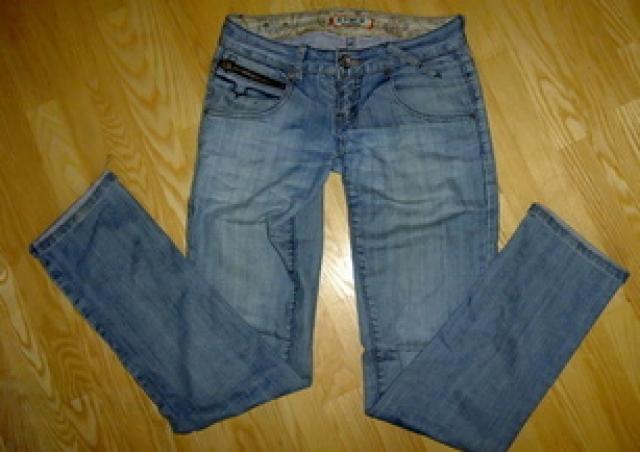 Daiktas dzinsiukai melyni