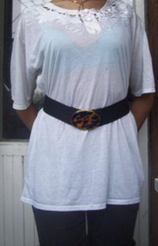 Daiktas balta tunika svelni