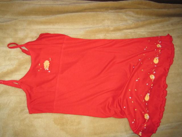 Daiktas Raudoni naktinukai su avytem