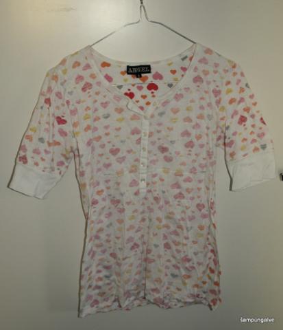 Daiktas "Išvirkščia" širdelinė maikutė (S)