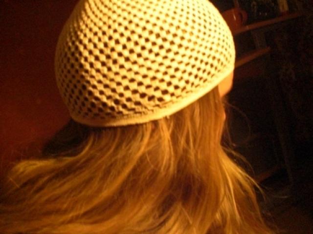 Daiktas nerta kepurėlė (DOVANOJU prie mainų)