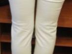 Daiktas baltos kelnes