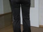 Daiktas atlasines kelnes