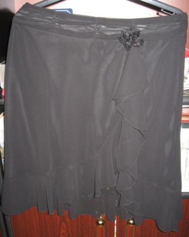 Daiktas NAUJAS juodas sijonas