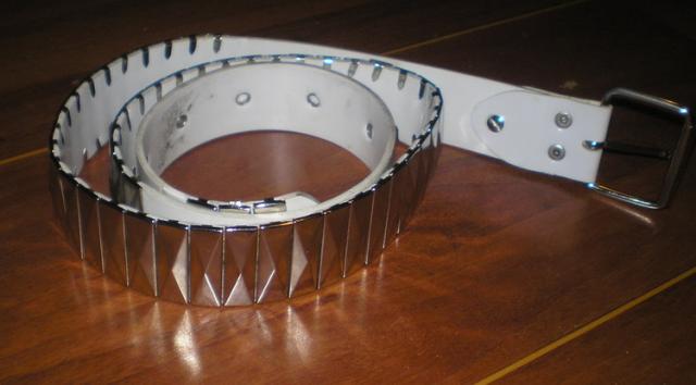 Daiktas Kniedinis diržas