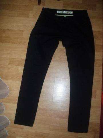 Daiktas Juodi siauri dzinsai