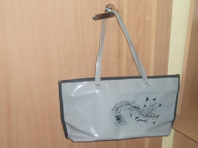 Daiktas Simpatiška nemaža vasarinė rankinė