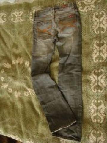 Daiktas Juodi-pilki džinsai (36)