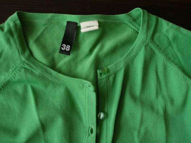 Daiktas H&amp;M salotinis vasariškas megztukas