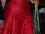 Daiktas RAudona progine suknele