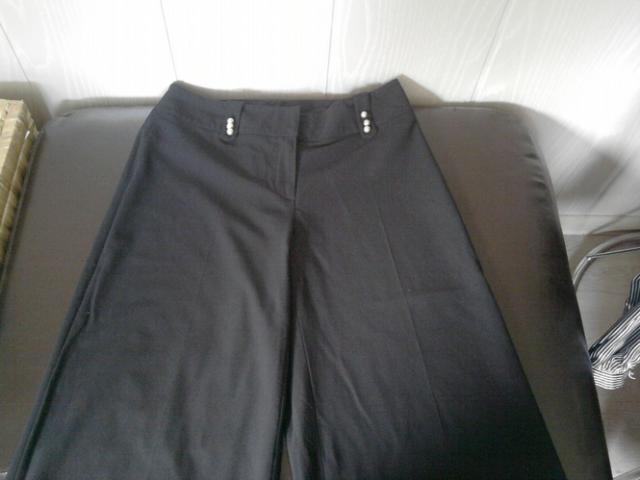 Daiktas sijonas -kelnės