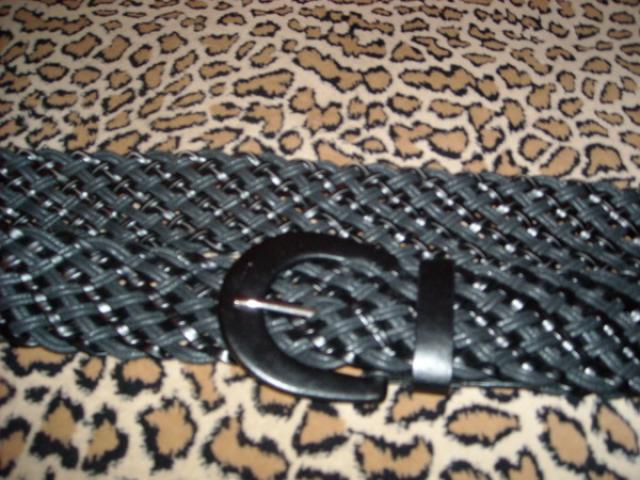 Daiktas pintas juodas dirzas