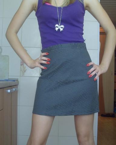 Daiktas Gražus sijonukas paaukštintu liemeniu 