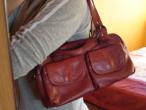 Daiktas Raudona natūralios odos rankinė