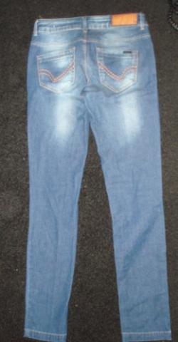 Daiktas Mot. Dzninsai