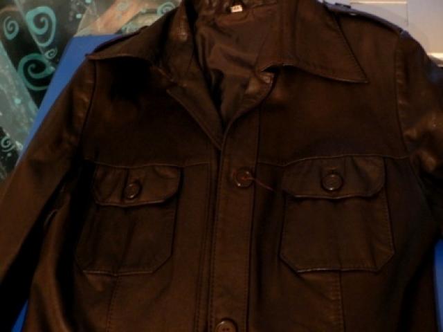 Daiktas odinis rudeninis paltas,XM- L dyd.