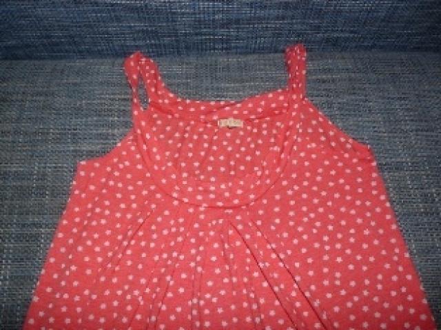 Daiktas Rausva palaidinė