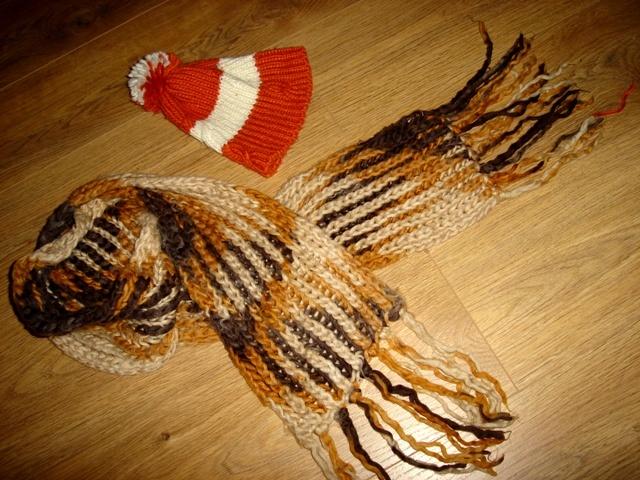 Daiktas Šalikas + Kepurė