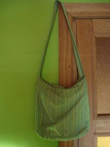 Daiktas tašė žalia