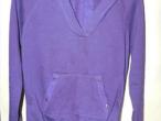 Daiktas violetinis džemperis