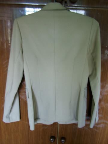 Daiktas Moteriškas šviesus švarkas L/XL