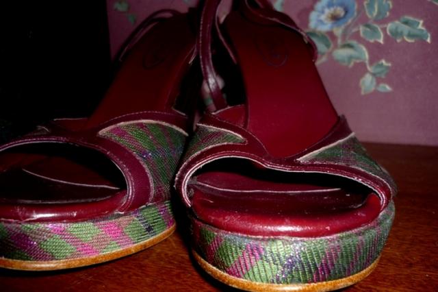 Daiktas basutes 39-40 d.