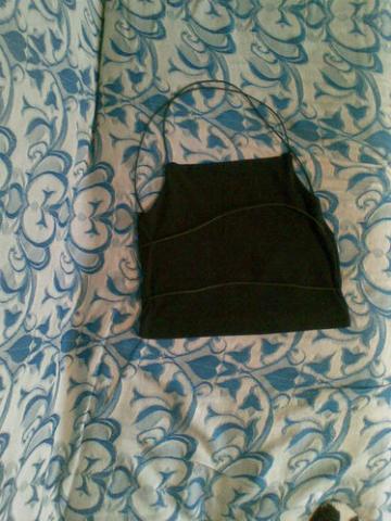 Daiktas Juoda bliuskute S