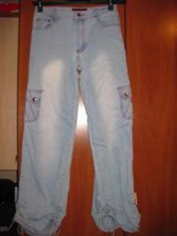 Daiktas šviesūs džinsai