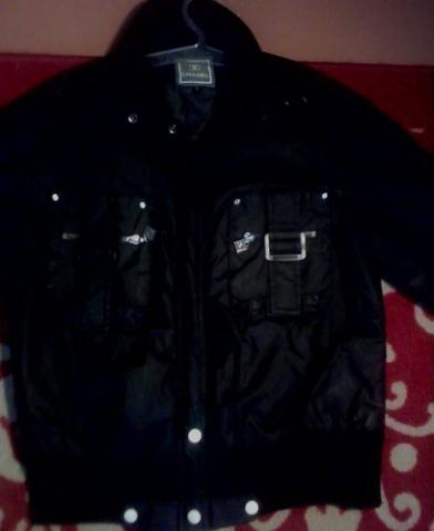 Daiktas Striukutė.. (Pavasarinė,rudeninė) chanel 