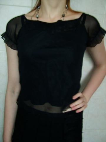 Daiktas Juoda, dalimis permatoma palaidinė, ~S