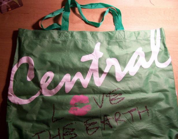 Daiktas Krepsys- rankine