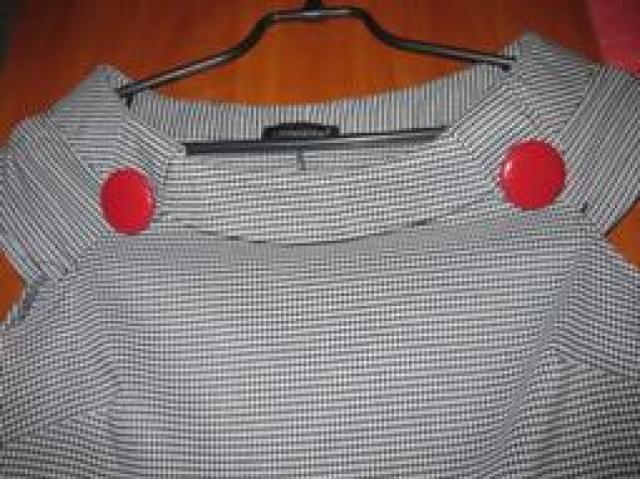 Daiktas languota suknelė s